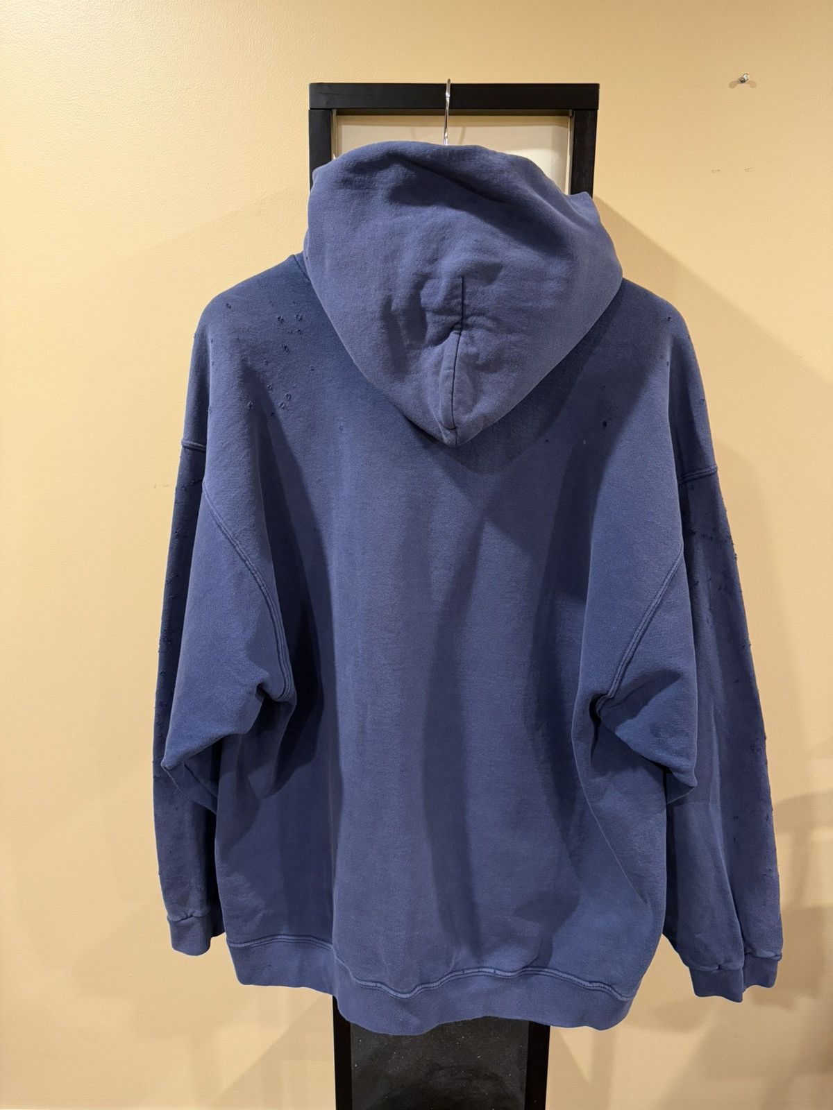 Nike Vintage Nike 90’s Thrashed Distressed Faded Blue Hoodie Size US XL / EU 56 / 4 - 17 Thumbnail