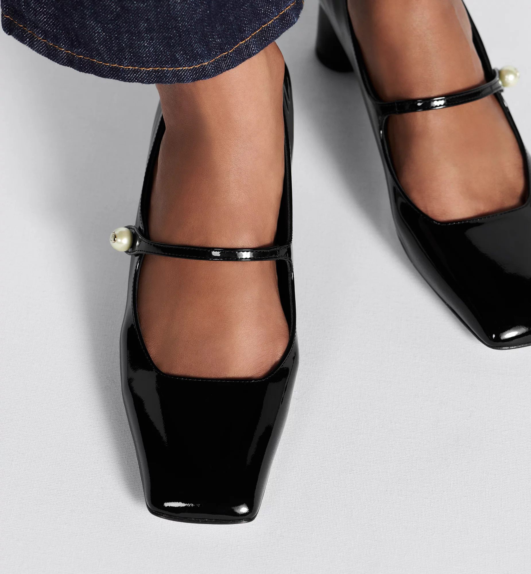 Dior Dior Jolie Patent Maryjane Pearl Strap Heel Pump 39.5 Size US 9.5 / IT 39.5 - 9 Thumbnail