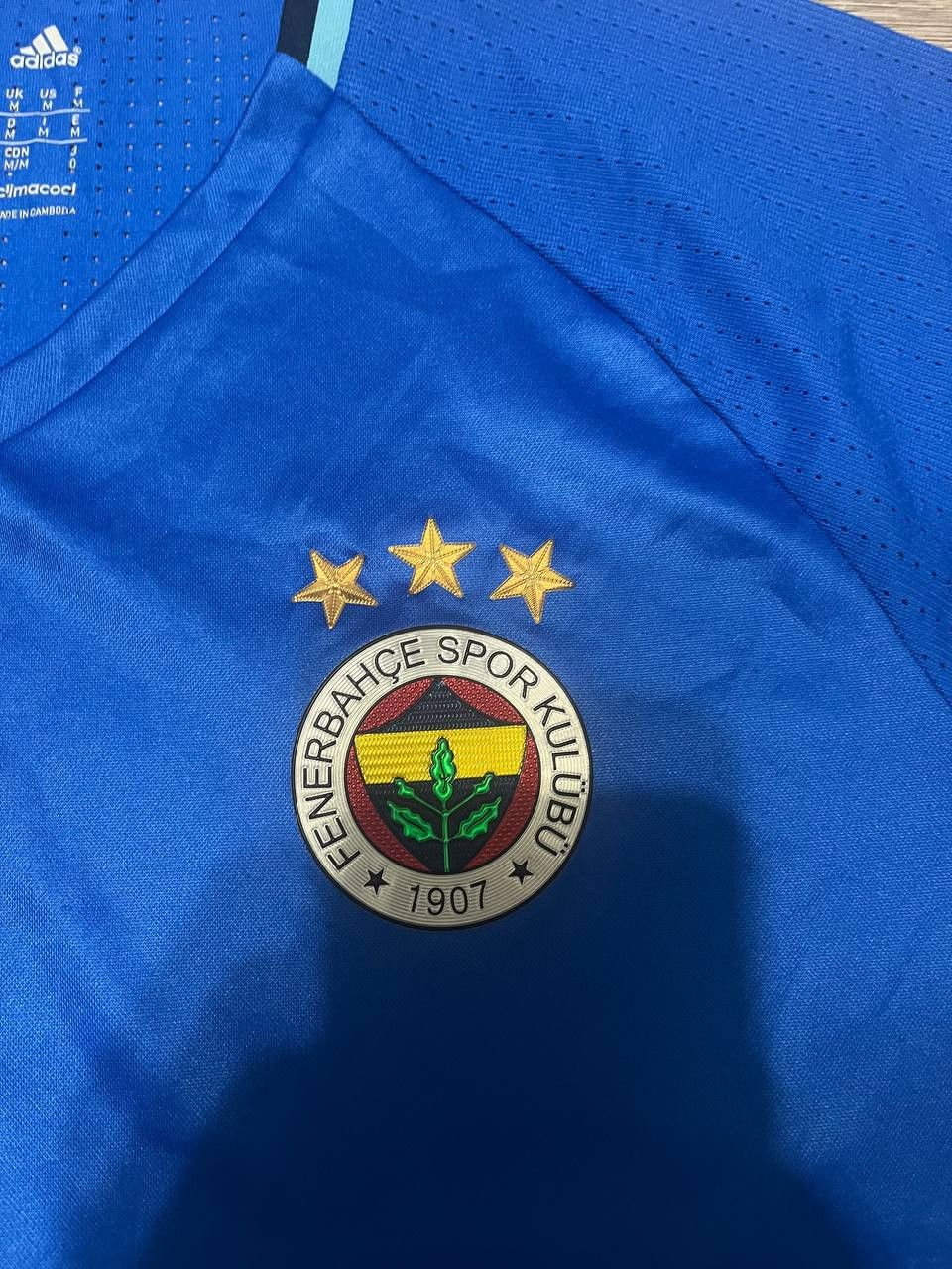 Adidas FENERBAHCE 2015 TRAINING FOOTBALL SHIRT JERSEY ADIDAS Size US M / EU 48-50 / 2 - 3 Thumbnail