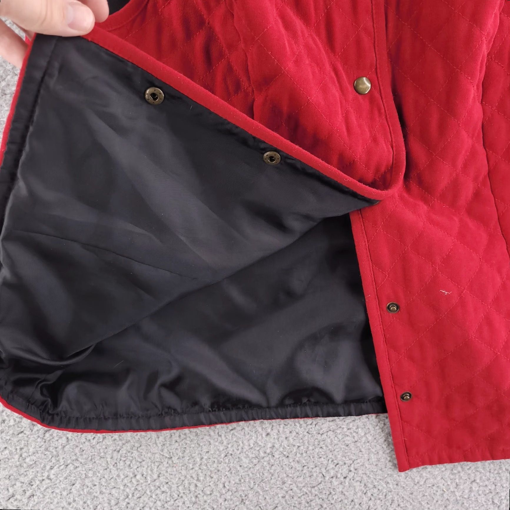 Talbots VINTAGE Talbots Quilted Vest Womens Small Red Sleeveless Snap Button Front Size S / US 4 / IT 40 - 4 Thumbnail