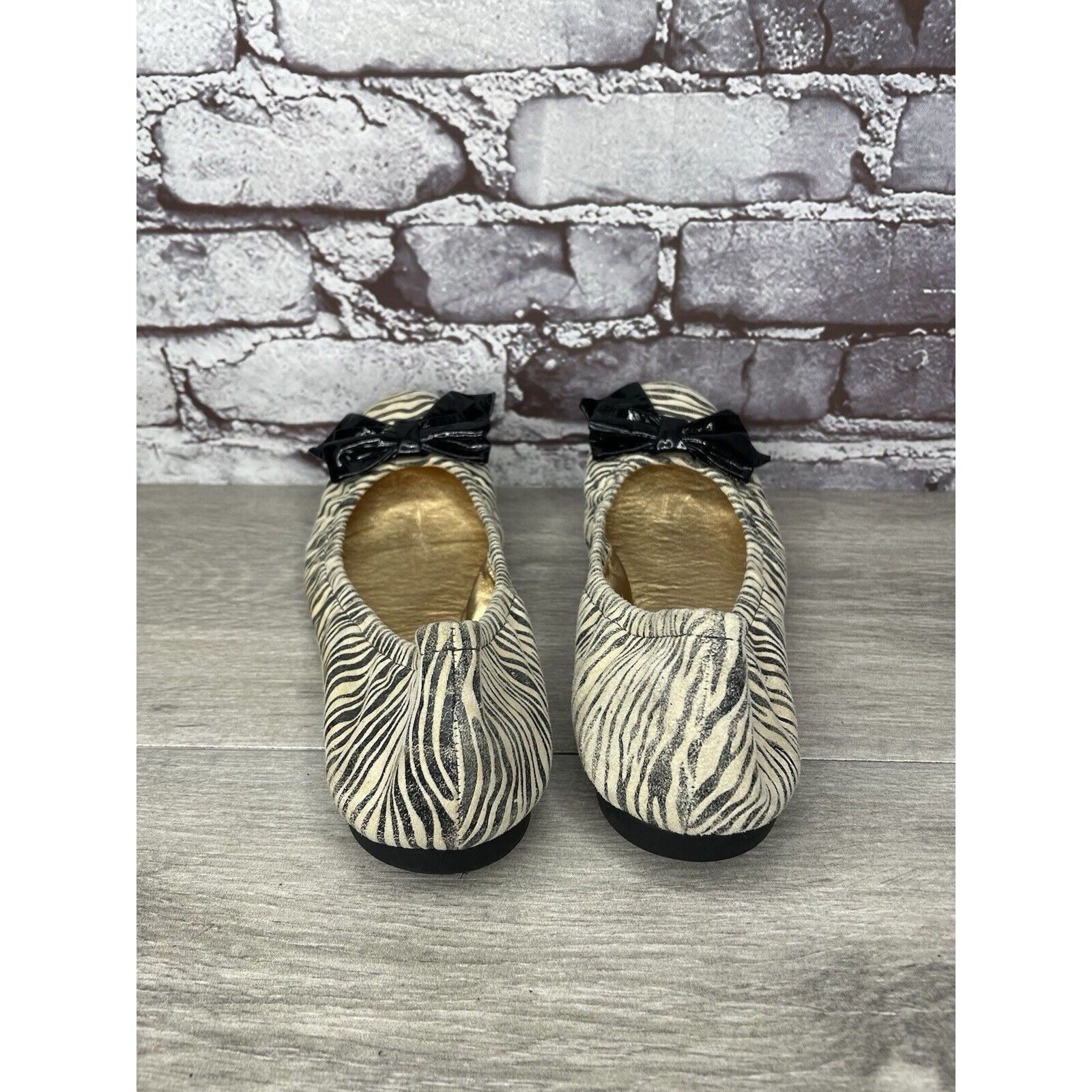 Kate Spade Kate Spade Zebra Print Ivory Black Stripe Patent Bow Ballet Size US 8 / IT 38 - 4 Thumbnail
