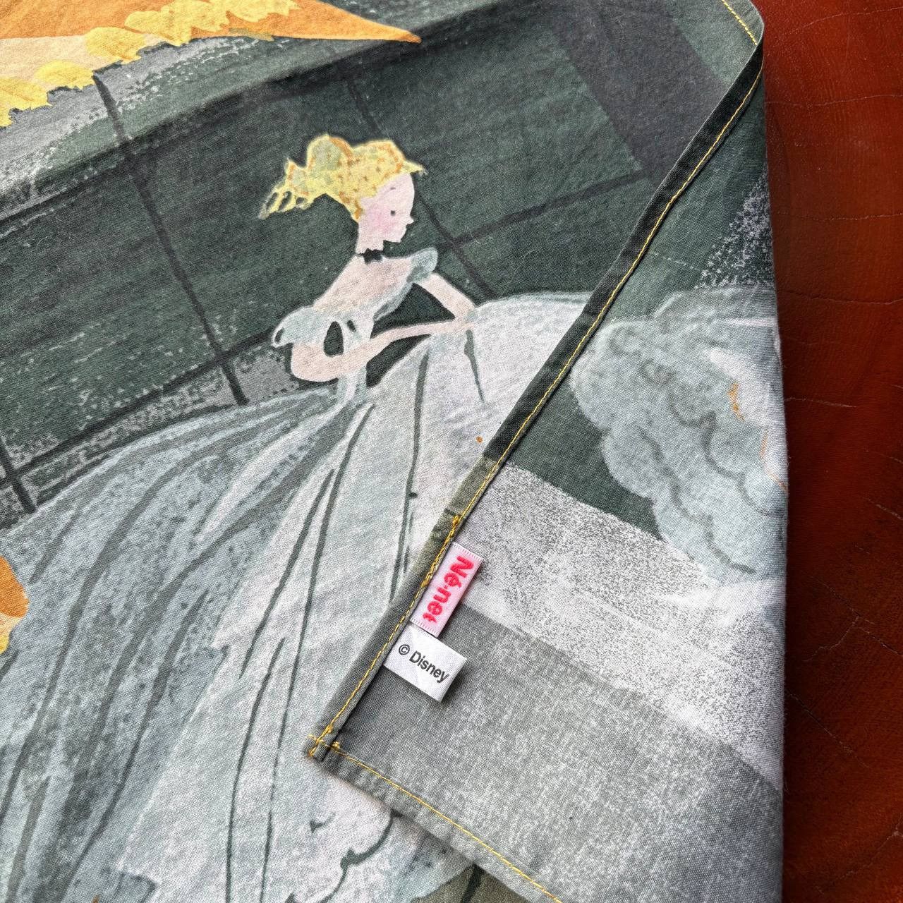 Ne-Net Ne-Net by Issey Miyake X Disney Cinderella Handkerchief Size ONE SIZE - 5 Thumbnail