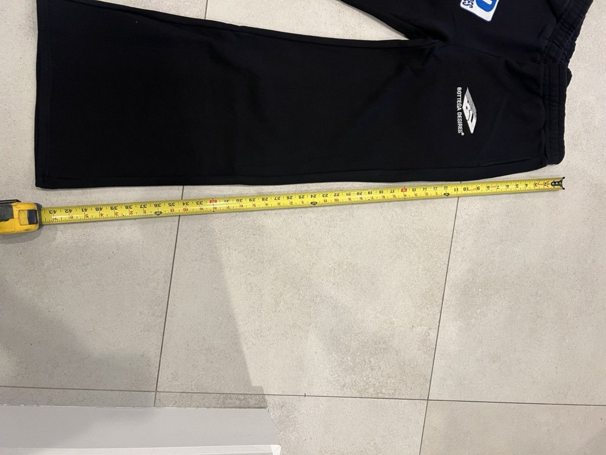Other Bottega Desires Patches Sweatpants SIZE MEDIUM Size US 30 / EU 46 - 4 Thumbnail
