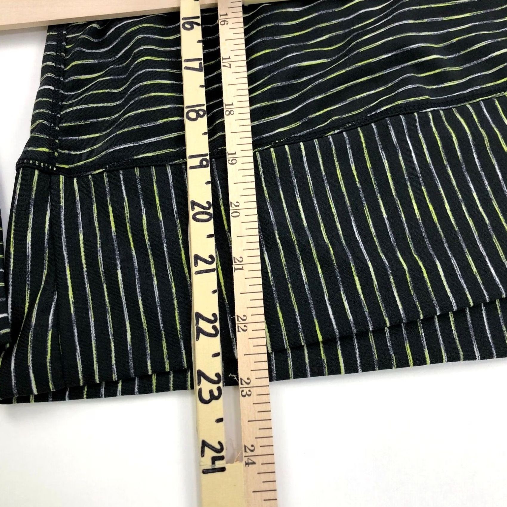 Prana prAna Alicia Pullover Top Womens Medium Black Athleisure w2alic314 Size M / US 6-8 / IT 42-44 - 4 Thumbnail
