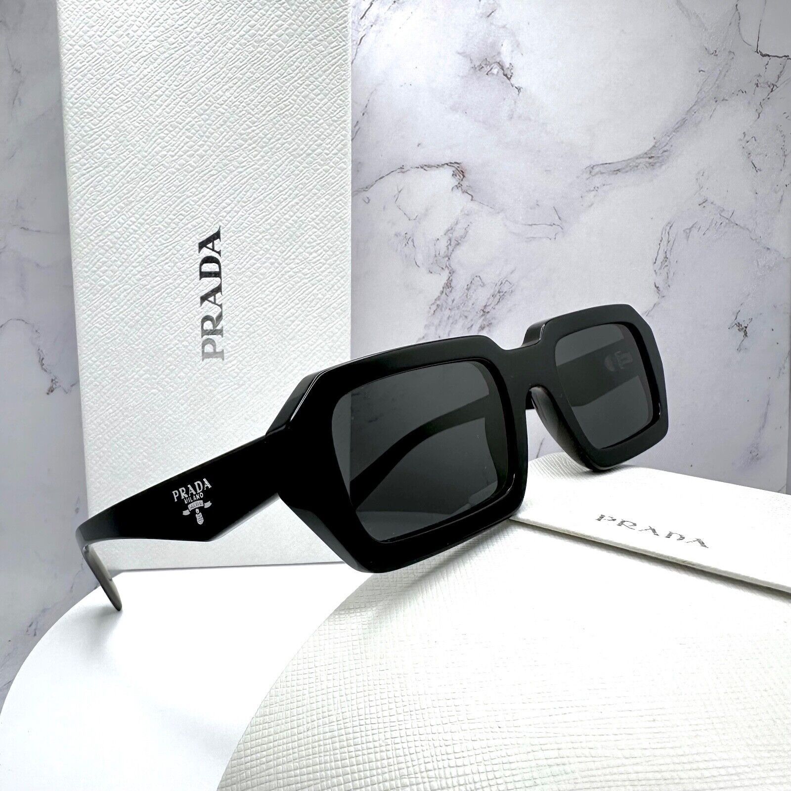 New PRADA Sunglasses Black Symbole PRADA MILANO Logo Square