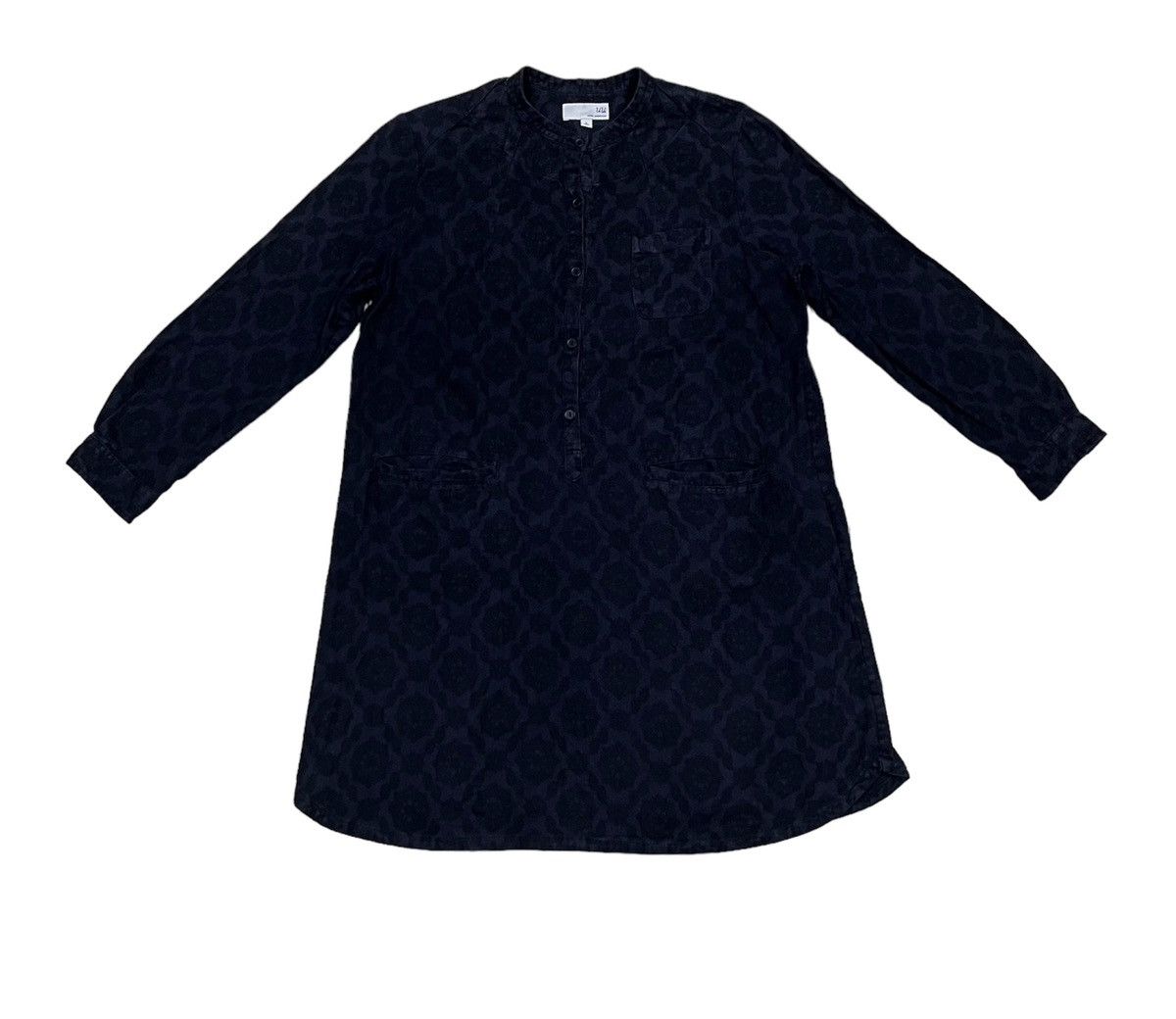 Undercover UNIQLO UNDERCOVER Rare Design Shirt Size L / US 10 / IT 46 - 1 Thumbnail