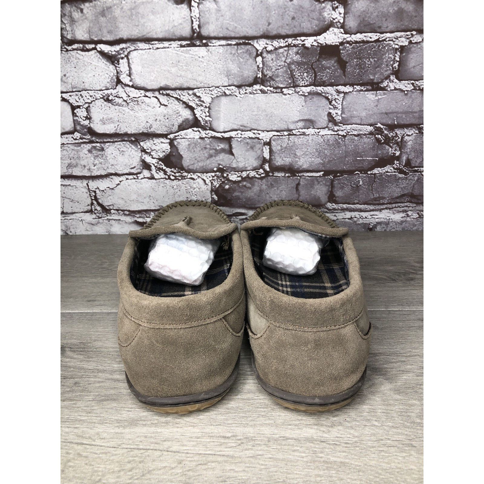 Clarks Clarks Taupe Suede Moccasin Comfort Plaid Lined House Slippe Size US 13 / EU 46 - 4 Thumbnail