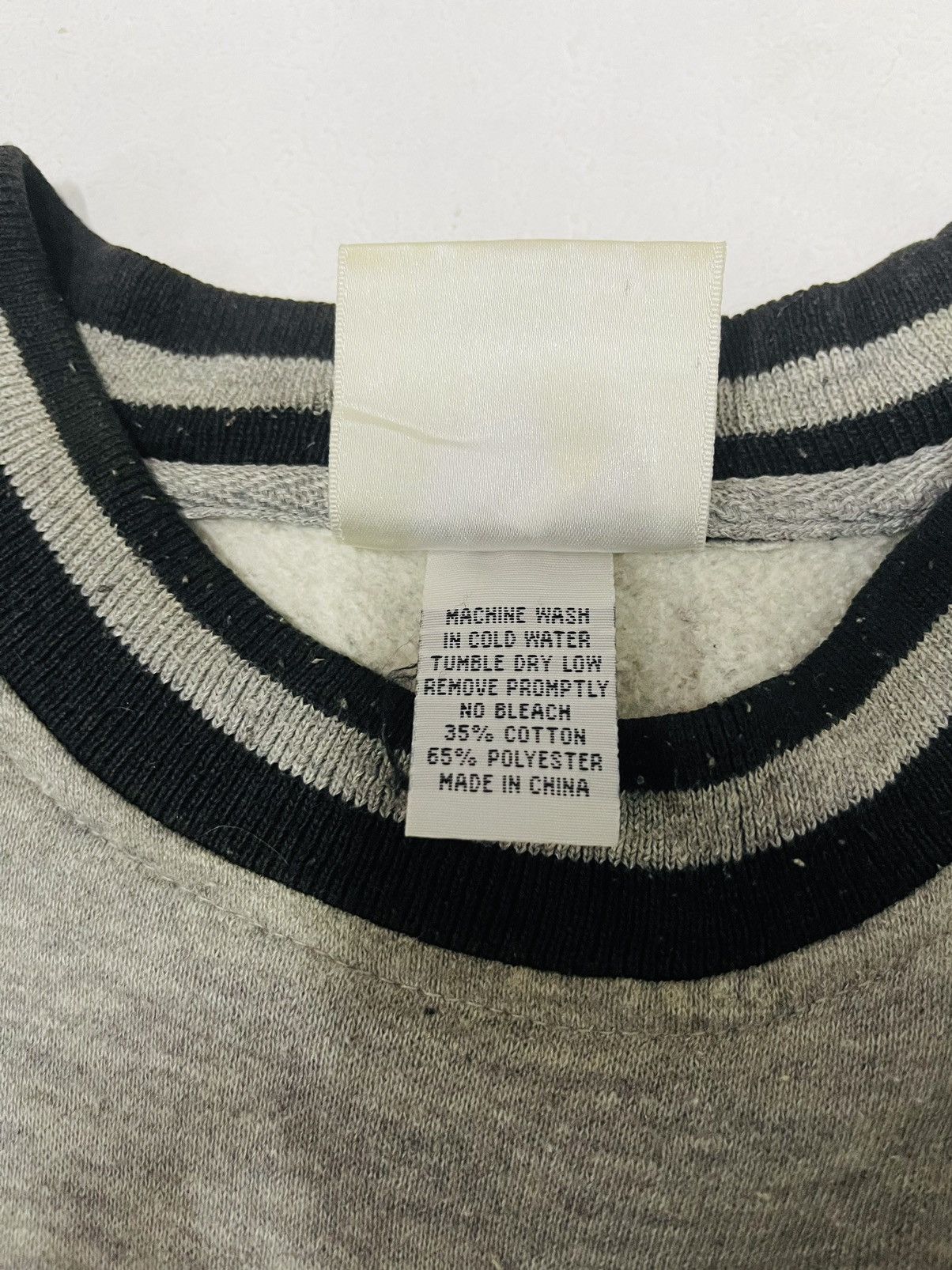 Adidas Vintage Adidas Sweatshirt Size US M / EU 48-50 / 2 - 4 Thumbnail