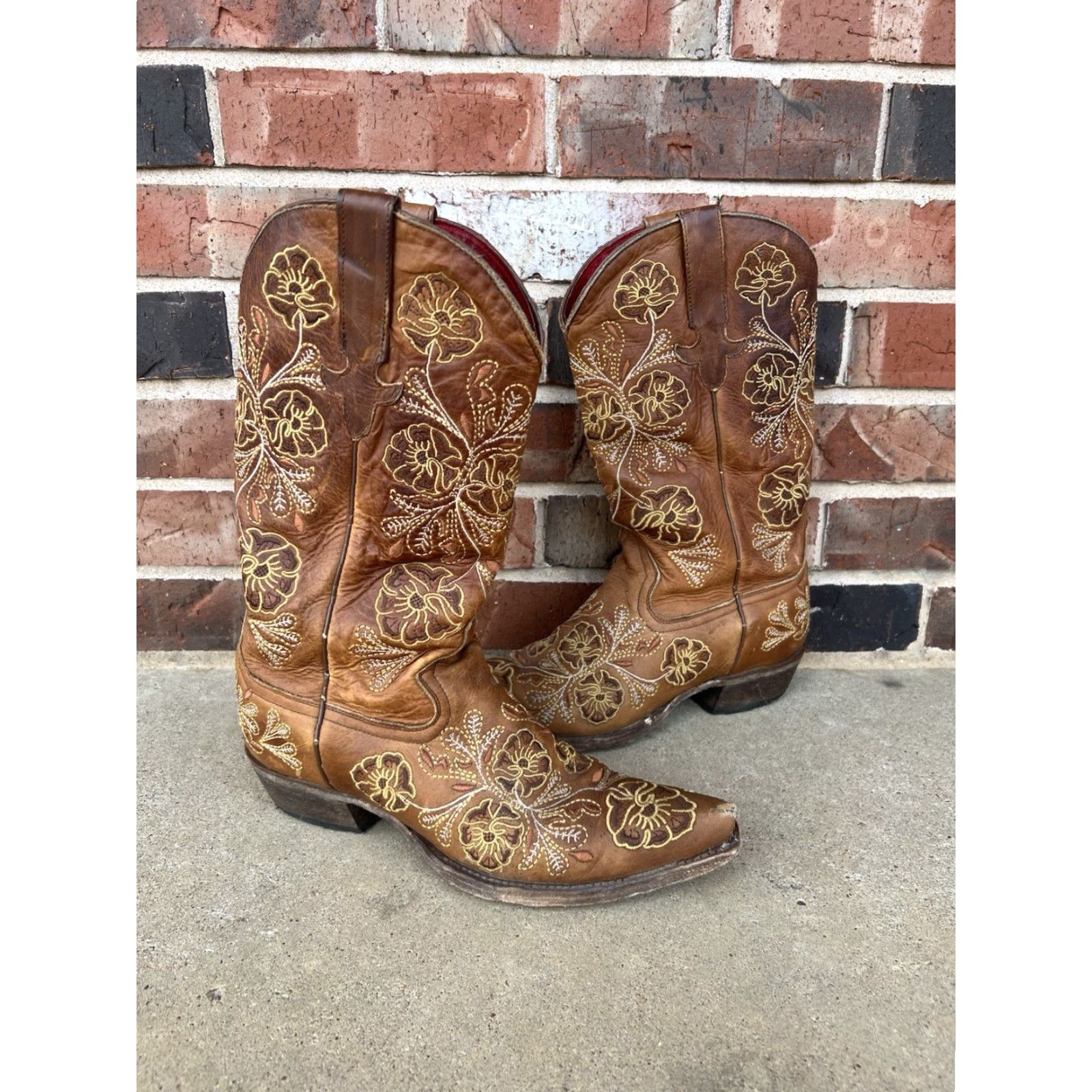 Vintage VINTAGE Macie Bean Bent Western Boots Women Brown Leather Floral Embroidered 8.5 Shoes/Boots Size US 9 / IT 39 - 2 Thumbnail