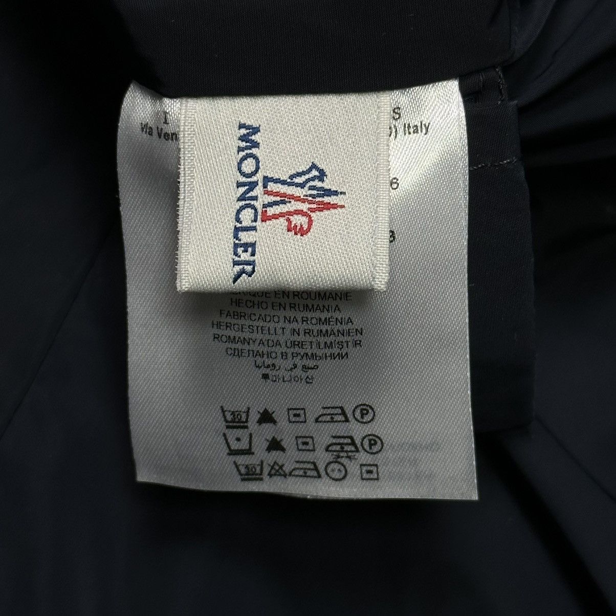 Moncler Moncler 2in1 Mask Nylon Jacket Size M / US 6-8 / IT 42-44 - 12 Thumbnail