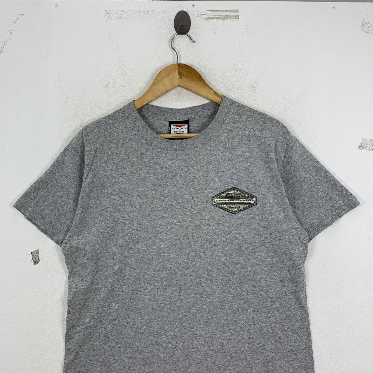 Vintage Vintage 90s GORDON AND SMITH Surfboards Usa Tshirt Size US M / EU 48-50 / 2 - 3 Thumbnail