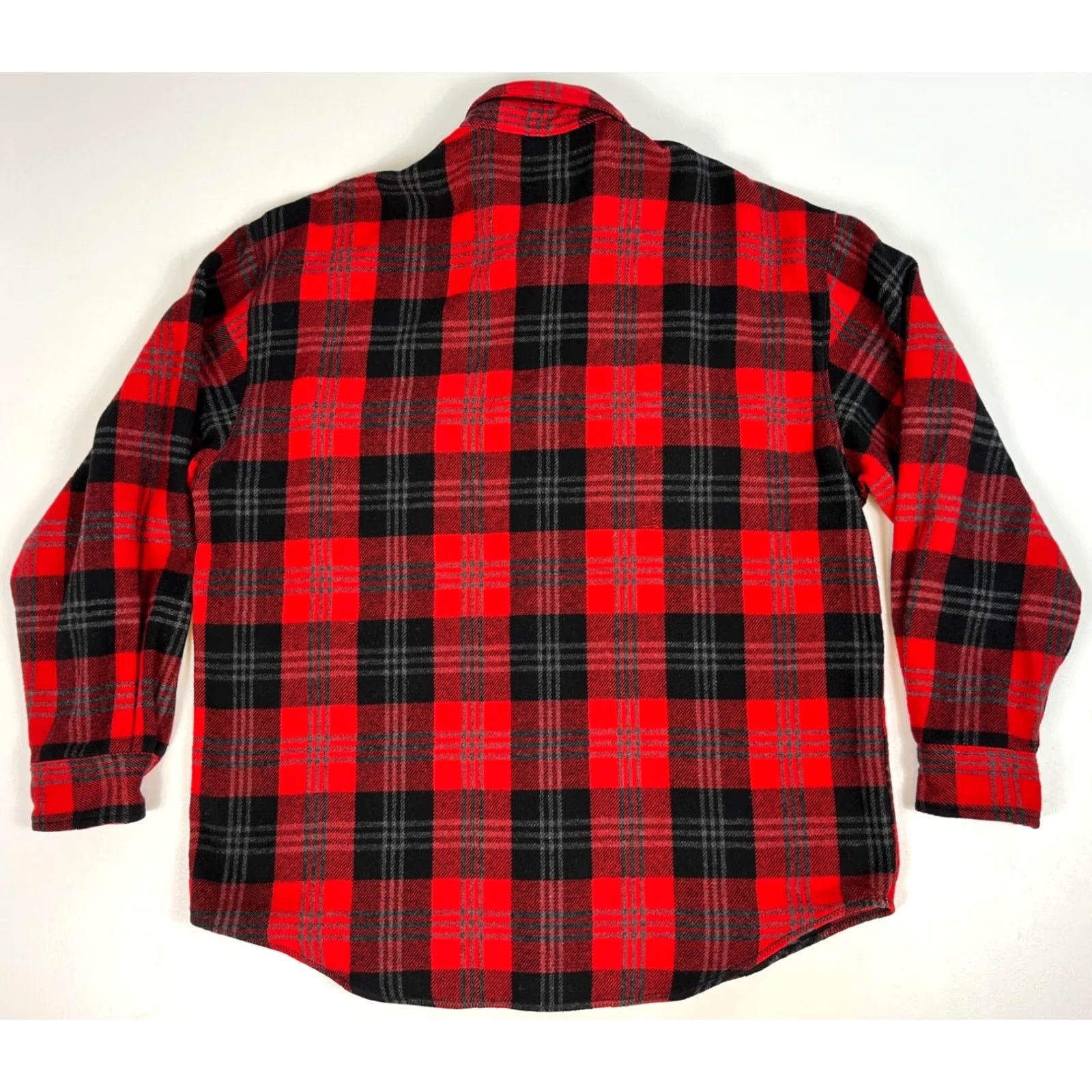 Gap VINTAGE Gap Men's Buffalo Plaid Button-Up Shirt Wool Blend Sz L 90s Red Flannel Pockets Size US L / EU 52-54 / 3 - 2 Thumbnail
