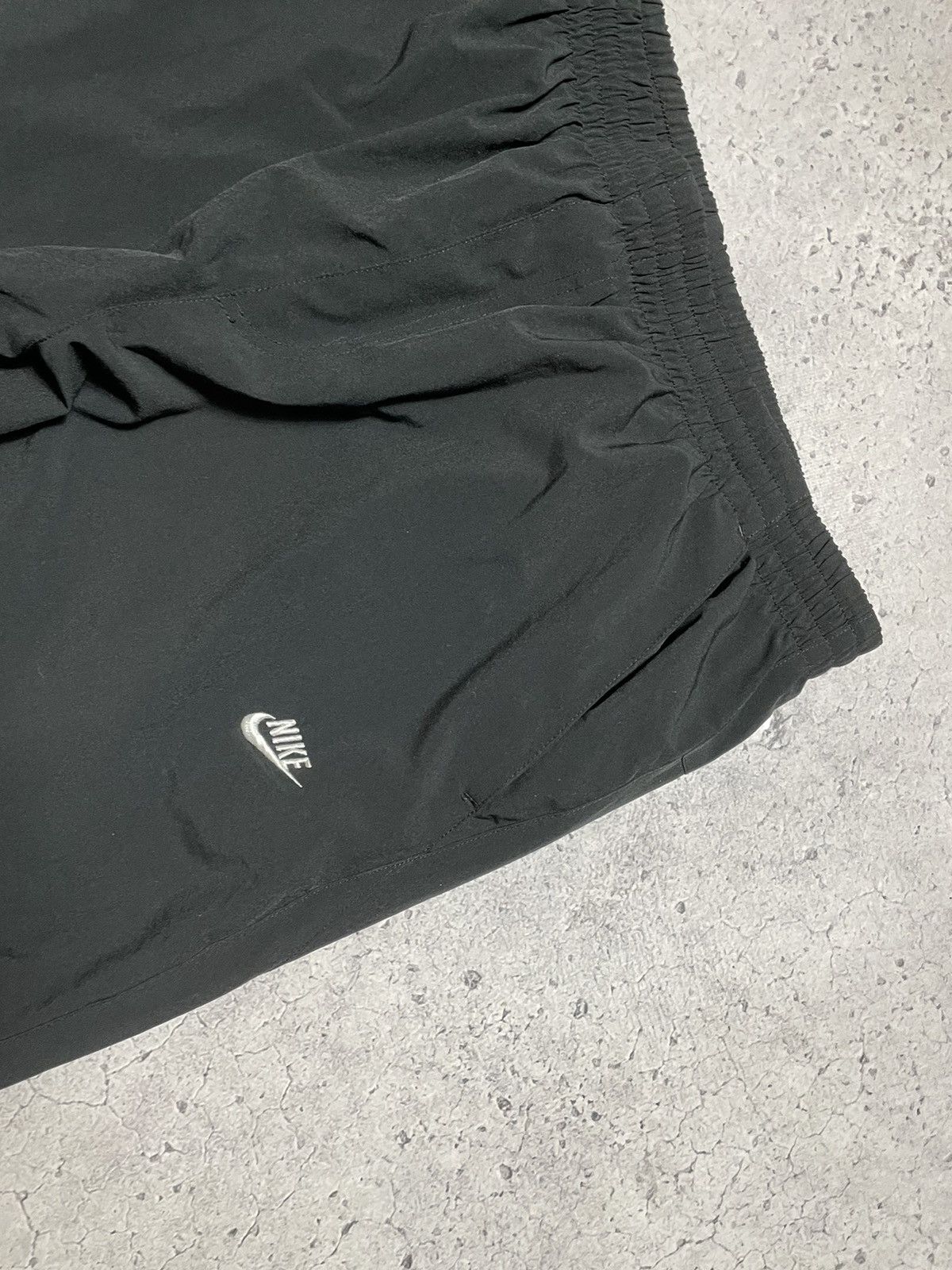 Nike Vintage Nike Drill Track Pants Nylon Y2K style Swoosh Hype Size US 38 / EU 54 - 5 Thumbnail
