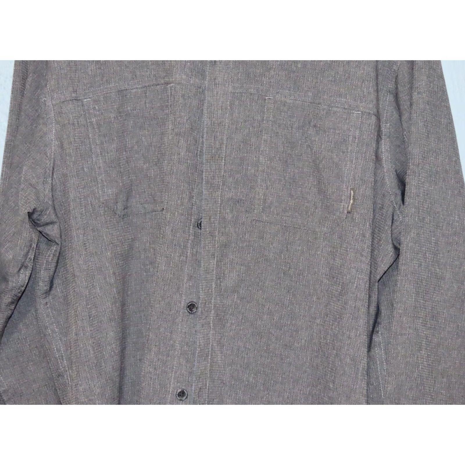 Eddie Bauer Eddie Bauer Long Sleeve Button-Up Shirt Mens L Gray Classic Outdoor Breathable Pockets Lightweight Microfiber Regular Fit Black? Size US L / EU 52-54 / 3 - 6 Thumbnail