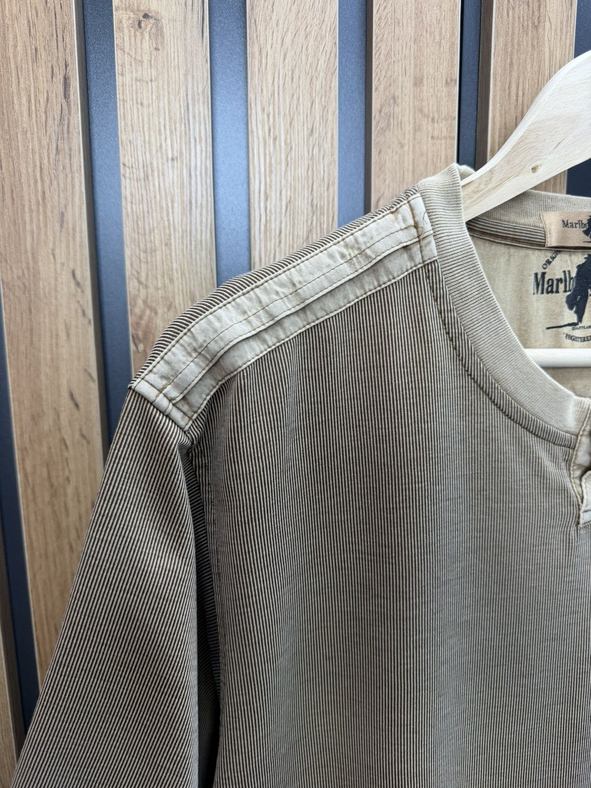 Marlboro Classics Vintage Marlboro Classics Ribbed Pocket T-Shirt Size 52 Size US L / EU 52-54 / 3 - 6 Thumbnail