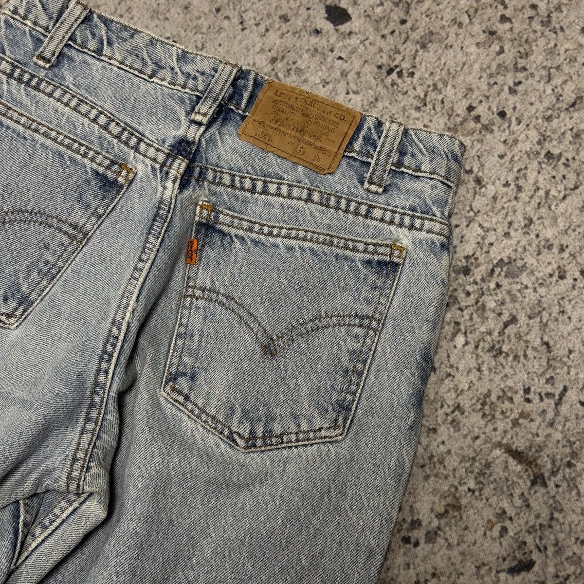 Levi's Vintage 90s Levi’s 550 Faded Light Wash Denim Jeans Size US 27 - 4 Thumbnail