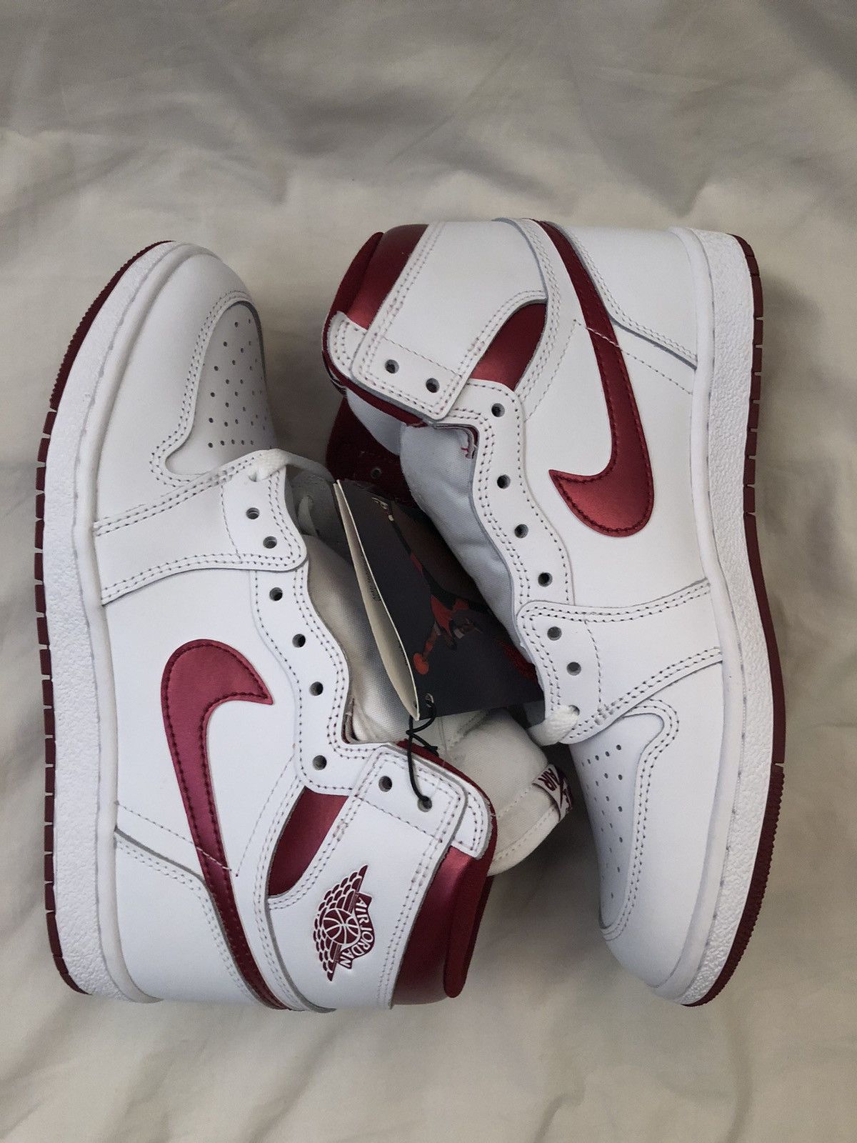 Jordan Brand Jordan 1 Retro Size US 8.5 / EU 41-42 - 2 Thumbnail