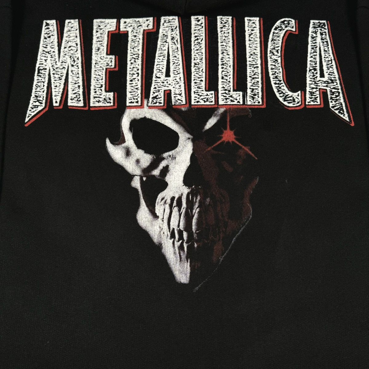 Band Tees Vintage 90s Metallica ‘Dragon Woman’ Rare Euro Hoodie Size US XL / EU 56 / 4 - 8 Thumbnail