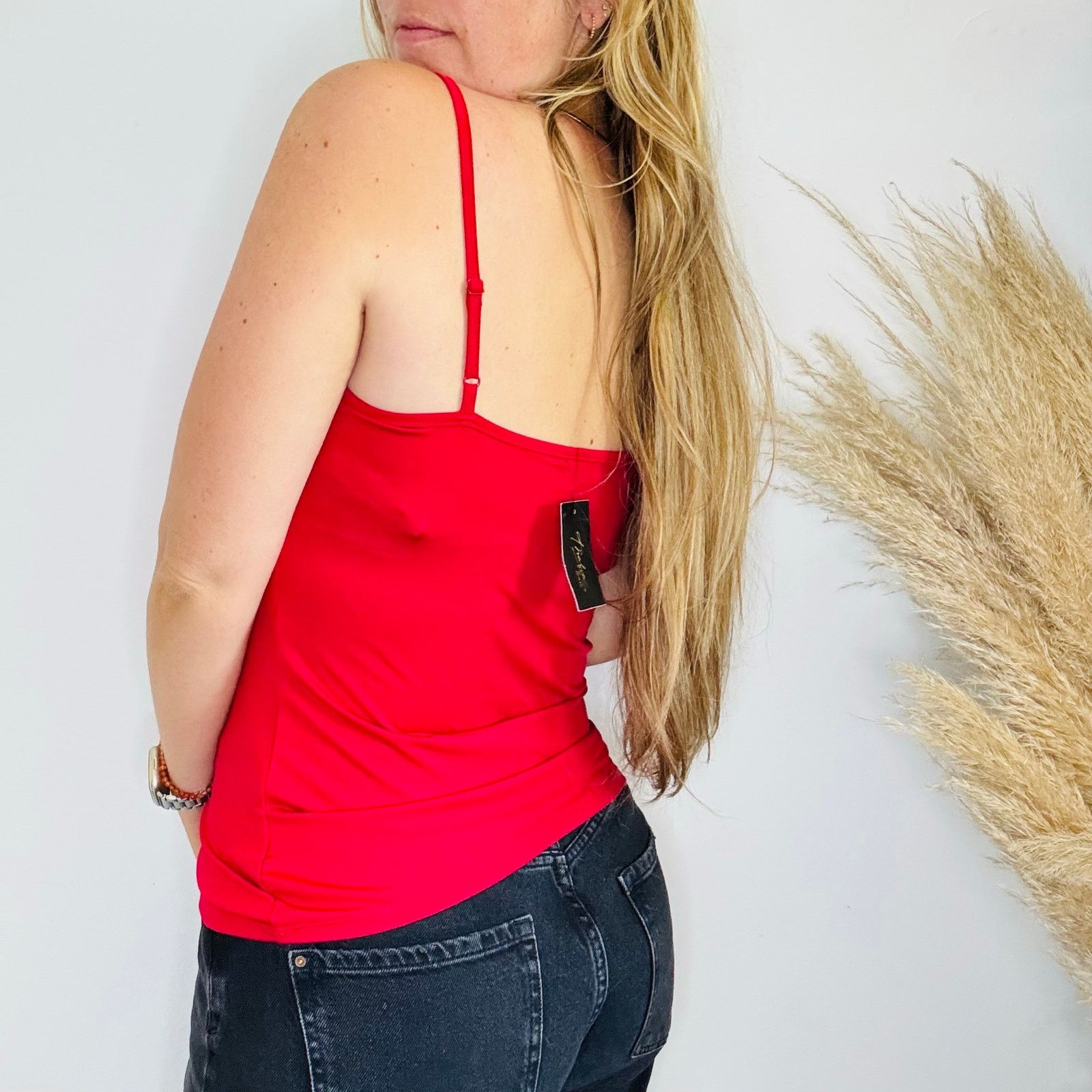 Vintage NEW VINTAGE Red Strappy Cutout Front $68 Tank Top Blouse M Size M / US 6-8 / IT 42-44 - 4 Thumbnail