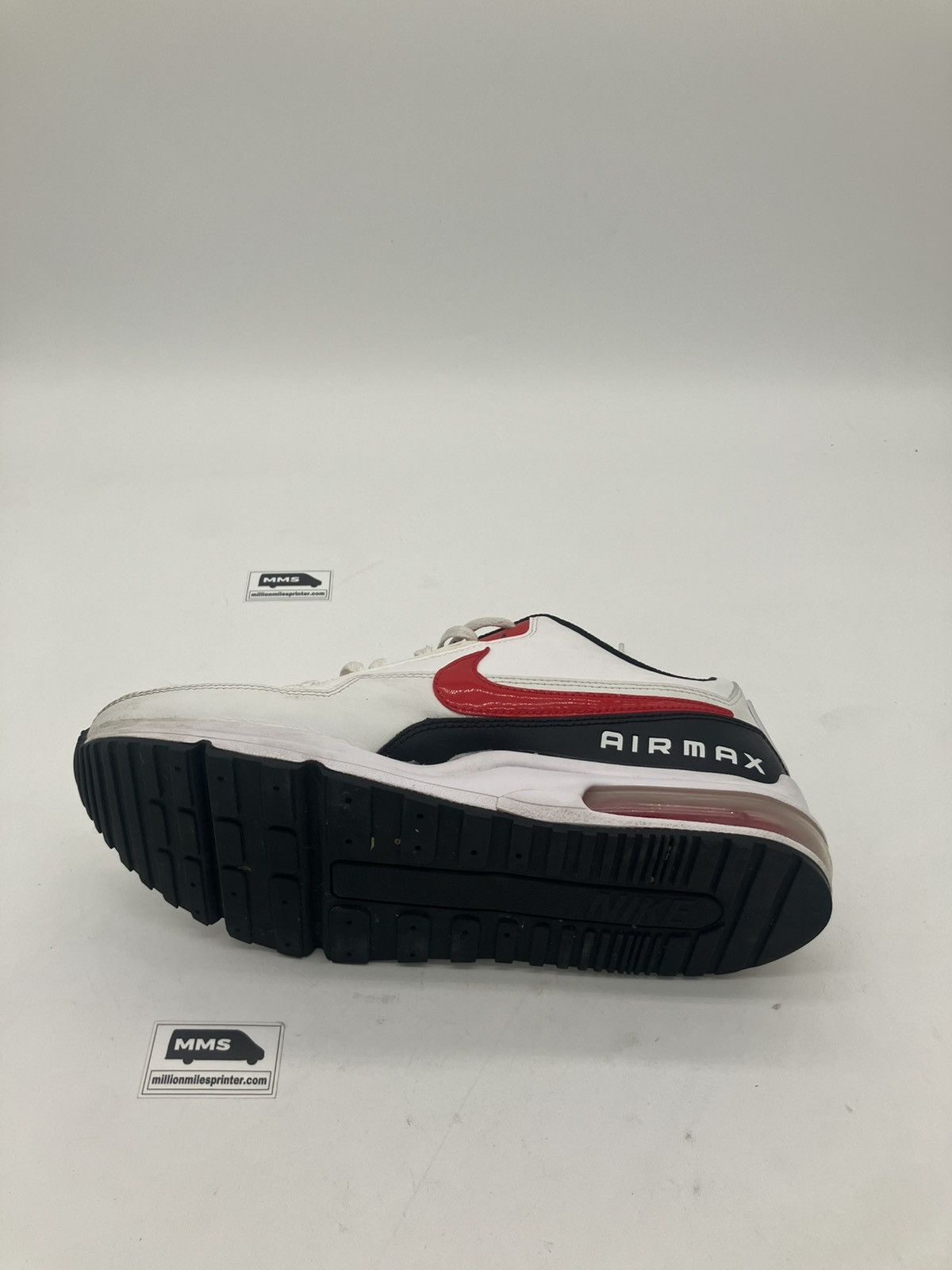 Nike Nike Air Max 1 White / Red / Black Size US 9.5 / EU 42-43 - 4 Thumbnail