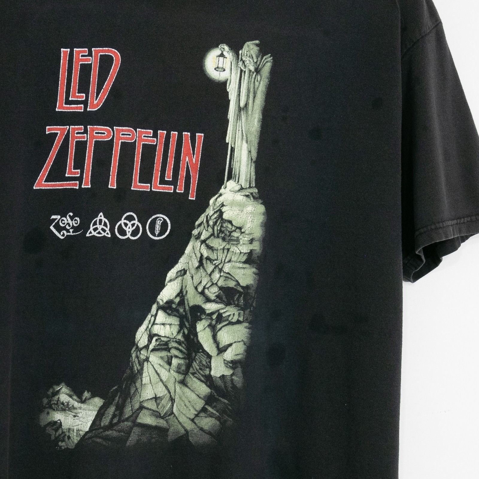 Vintage Vintage Y2K Led Zeppelin IV Cover T Shirt Large - Distressed Size US L / EU 52-54 / 3 - 3 Thumbnail