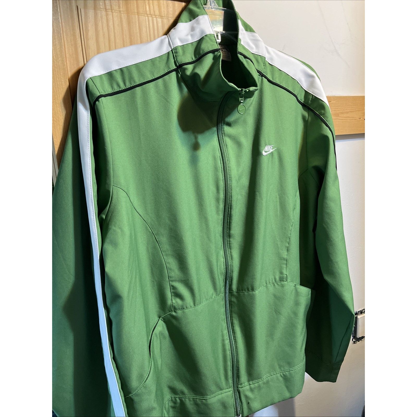 Nike Nike Track Jacket Men’s XL Green Full Zip Activewear Travel Size US XL / EU 56 / 4 - 2 Thumbnail