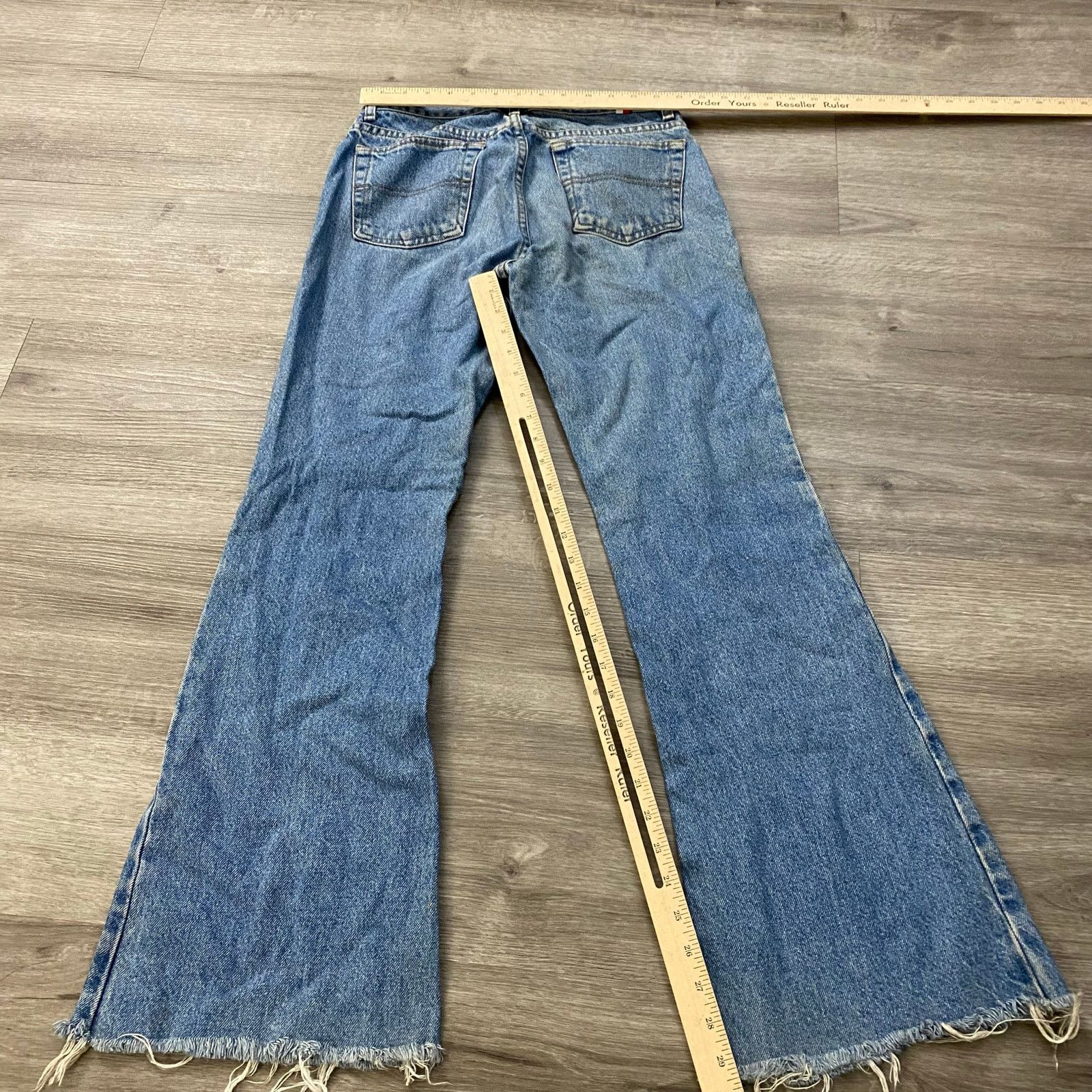Vintage VINTAGE TOMMY HILFIGER BOOTCUT DENIM JEANS SIZE 5 28X29.5 Size 28" / US 6 / IT 42 - 4 Thumbnail