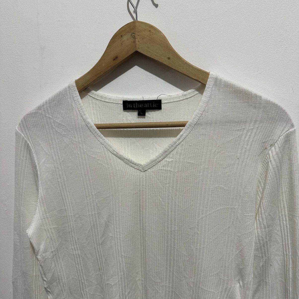 In The Attic In the Attic Y2K V-Neck Slimfit Longsleeve Textured Size US L / EU 52-54 / 3 - 2 Thumbnail