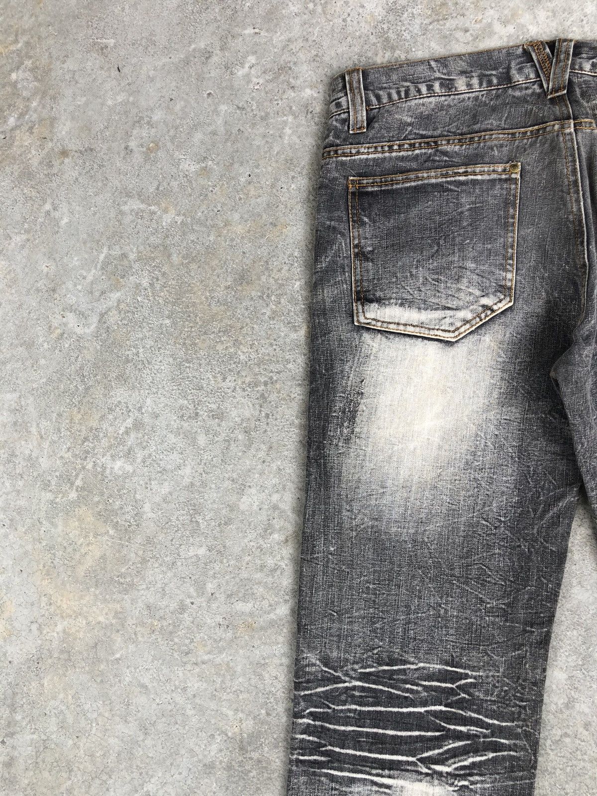 If Six Was Nine Japanese Lowbox Flared Jeans Distressed Size US 32 / EU 48 - 9 Thumbnail