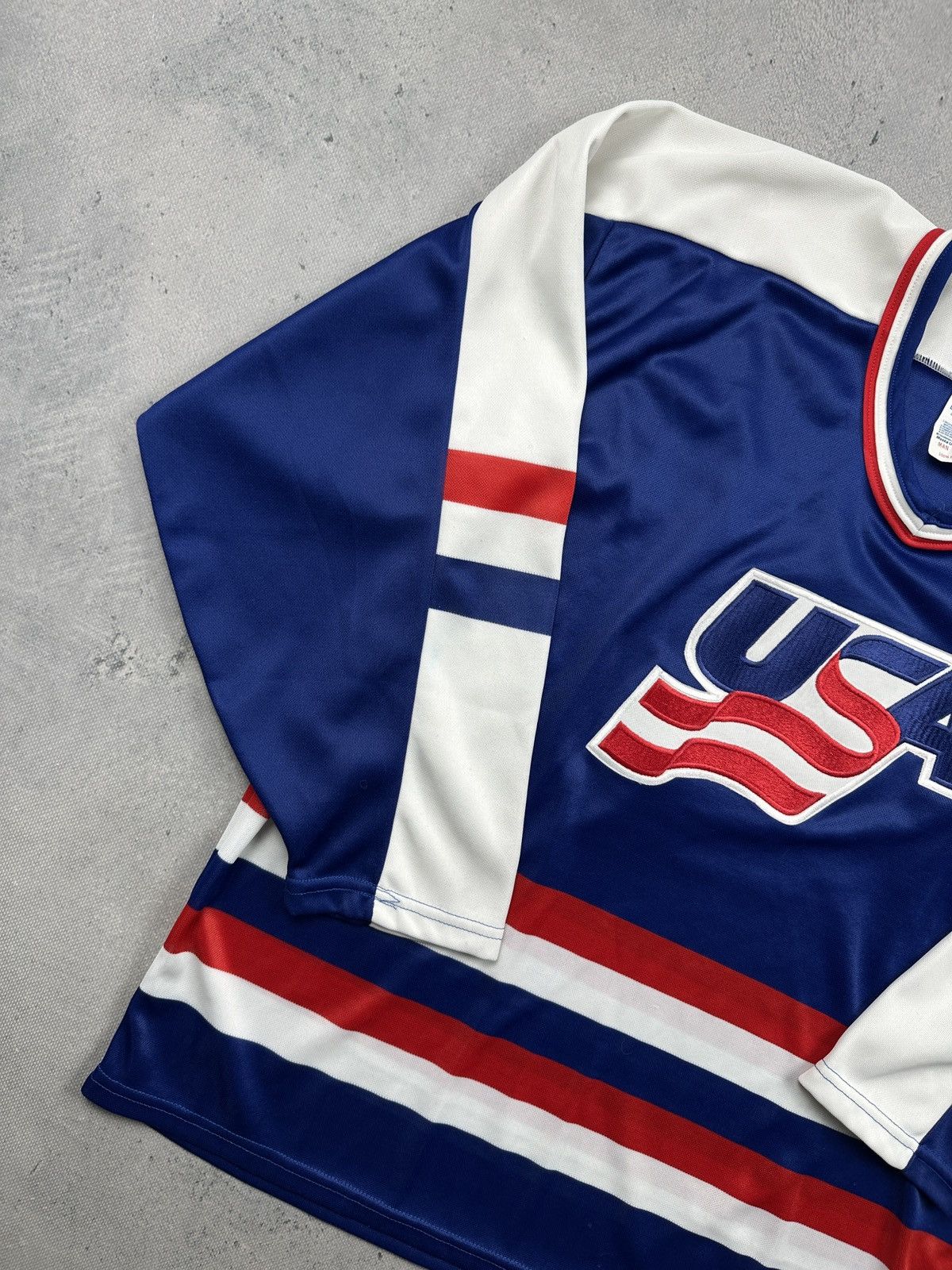 Ccm Vintage 90s Team USA Hockey CCM Rare Jersey Blue Red Large Size US L / EU 52-54 / 3 - 4 Thumbnail