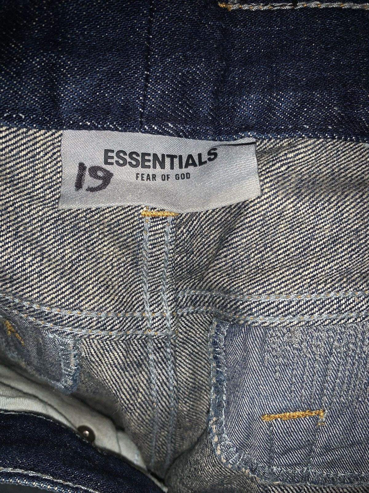 Essentials Essentials Fear of God Ripped Jeans Size US 34 / EU 50 - 13 Thumbnail