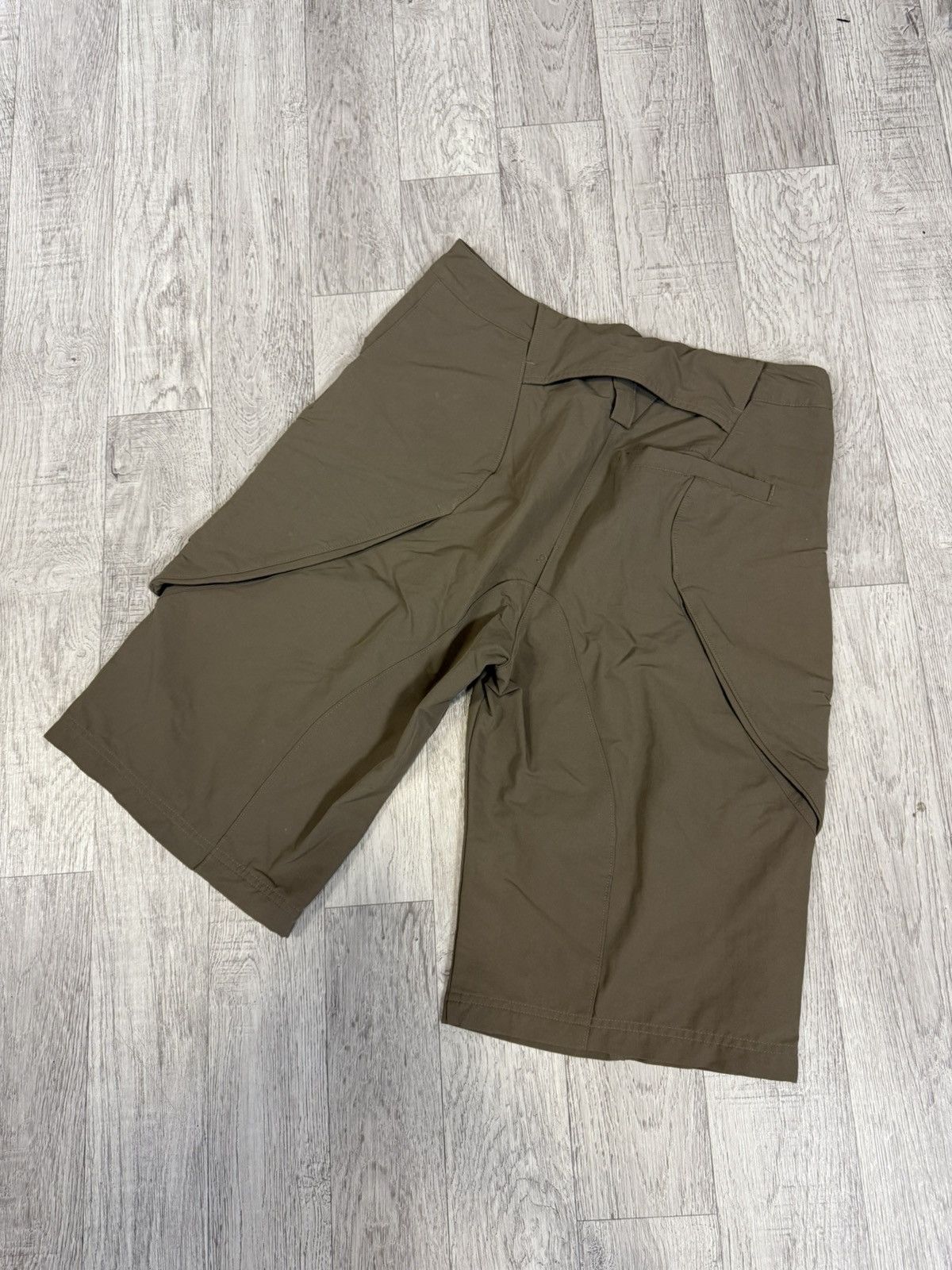 Nike ACG Nike ACG vintage shorts Size US 32 / EU 48 - 6 Thumbnail