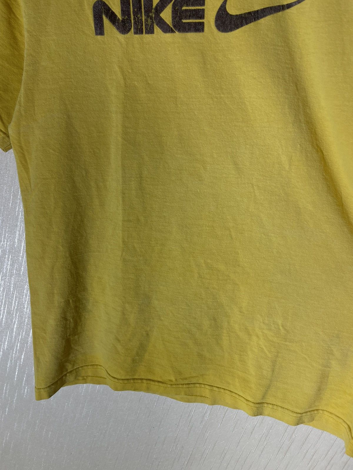 Nike × Vintage Nike vintage streetwear T shirt 90s Size US S / EU 44-46 / 1 - 6 Thumbnail