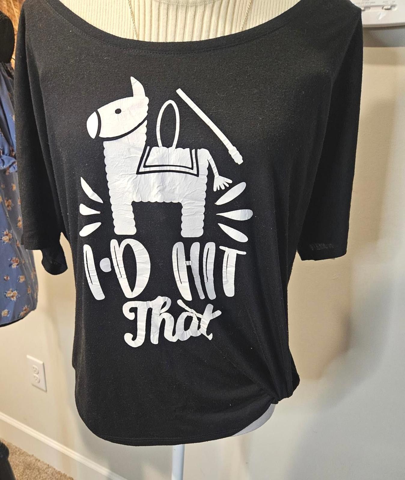 Designer Bella + Canvas 'I'd Hit That' Off-Shoulder Tee #353 Size L / US 10 / IT 46 - 1 Thumbnail