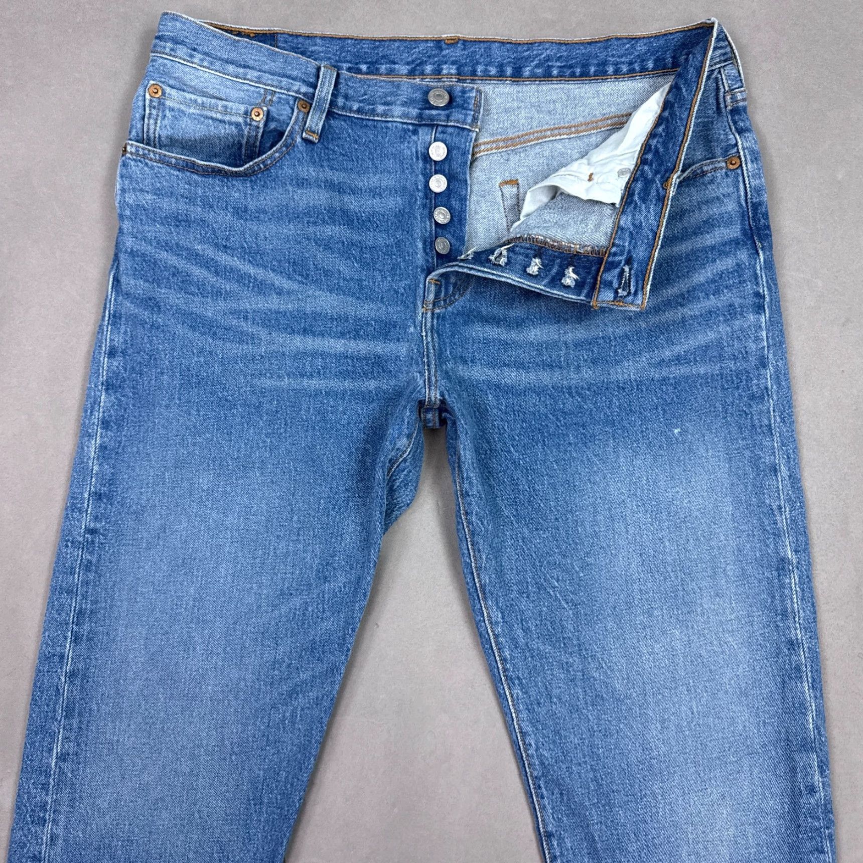 Levi's VINTAGE Levi's 501 Jeans Women Blue High Rise Denim Pant Button Fly 35x30 501 CT Series Womens Jeans Size 24" / US 00 / IT 34 - 2 Thumbnail