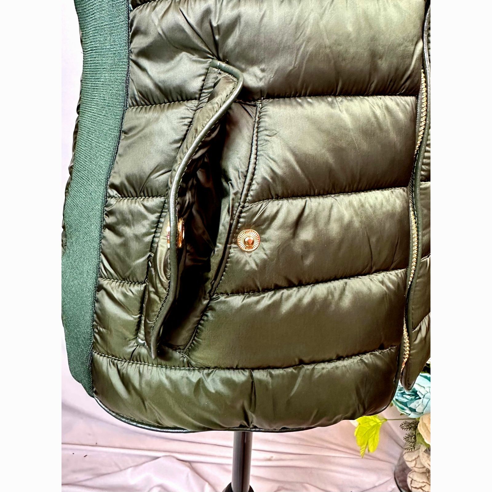 Other Sweet Look Womens Puffer Jacket Forest Green size L Size L / US 10 / IT 46 - 10 Thumbnail