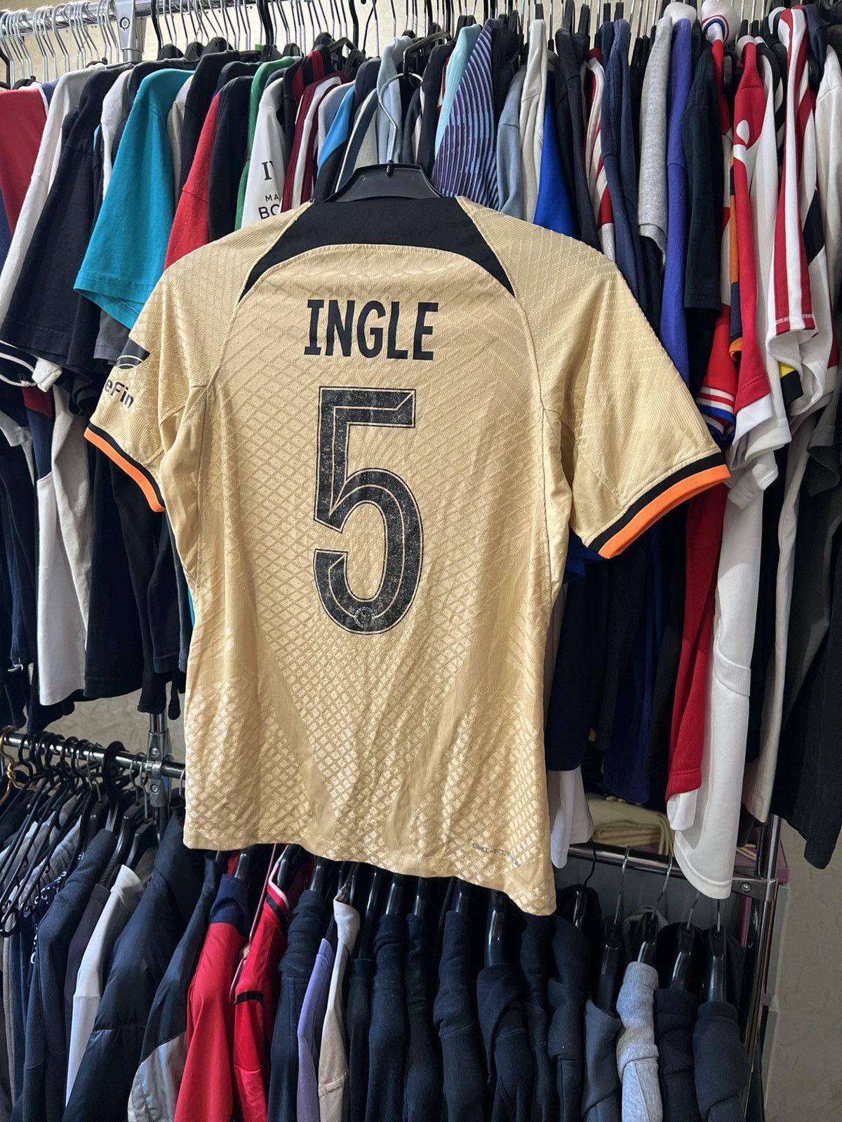 Nike 2022/2023 NIKE CHELSEA #5 SOPHIE INGLE SIGNED MATCH WORN TEE Size US S / EU 44-46 / 1 - 2 Thumbnail
