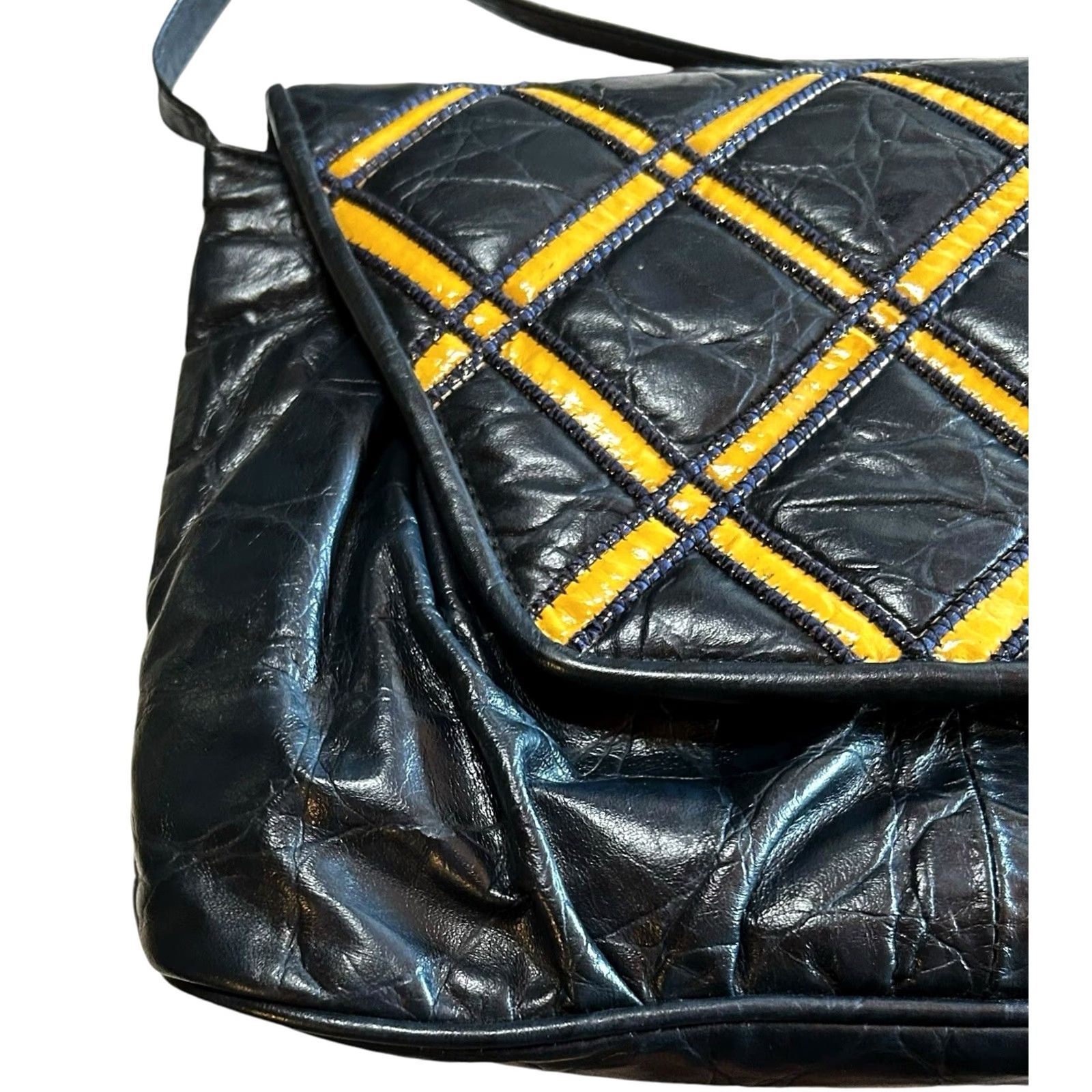 Vintage VINTAGE Fifth Avenue Leather Purse Shoulder HandBag Navy & Yellow Women Made In USA Bag Size ONE SIZE - 4 Thumbnail