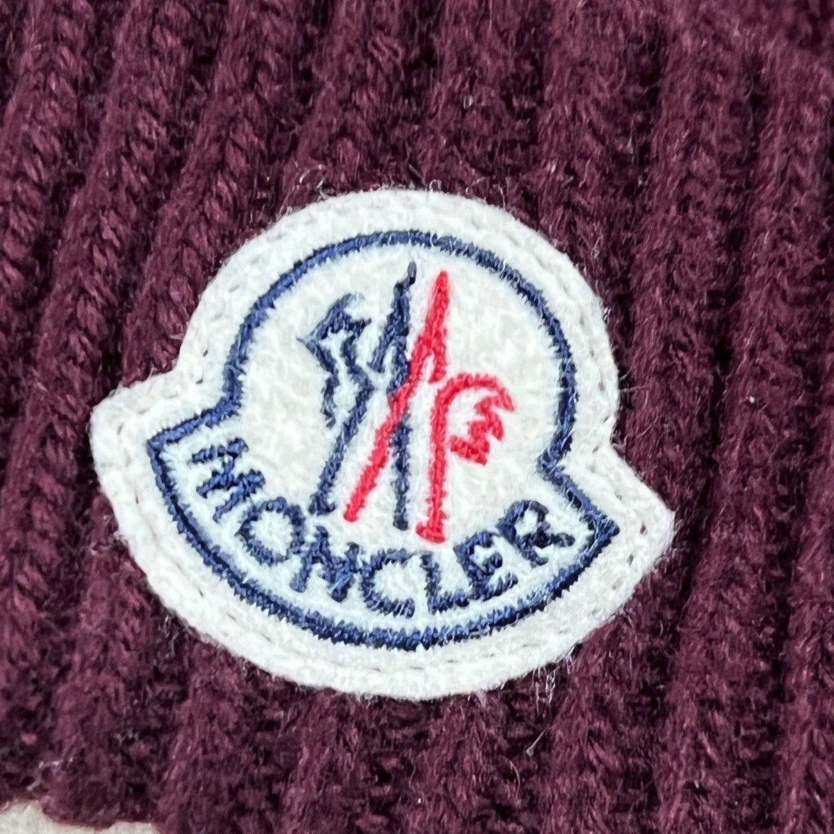 Moncler Moncler Wool Beanie Hat Burgundy Size ONE SIZE - 3 Thumbnail