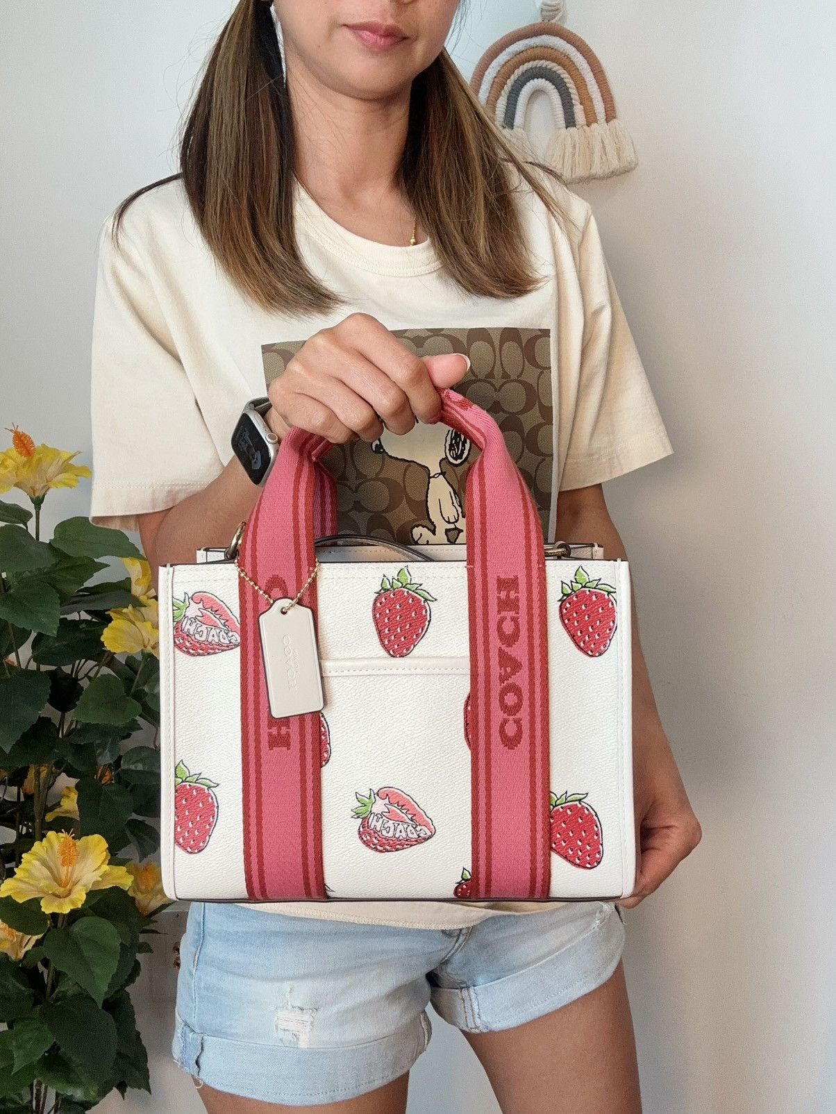 Coach NWT Coach Smith Tote Bag 24 With Strawberry Print Size ONE SIZE - 8 Thumbnail