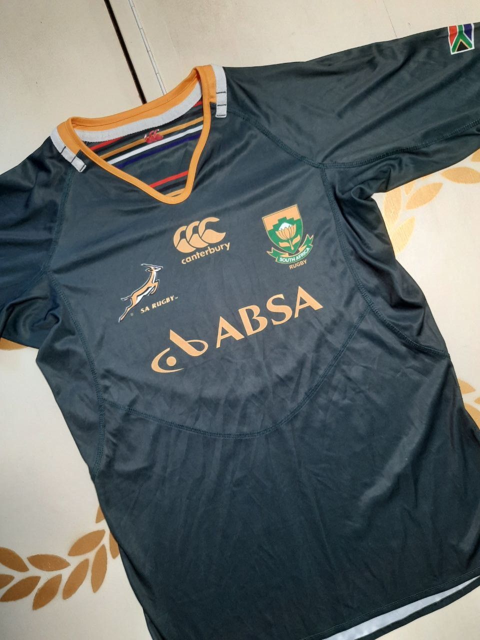 Canterbury of New Zealand Canterbury South Africa Rugby Shirt 2011-2012 Size US M / EU 48-50 / 2 - 4 Thumbnail