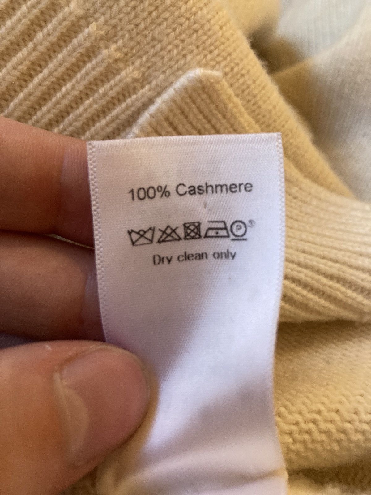 Celine celine cashmere sweater Size M / US 6-8 / IT 42-44 - 6 Thumbnail