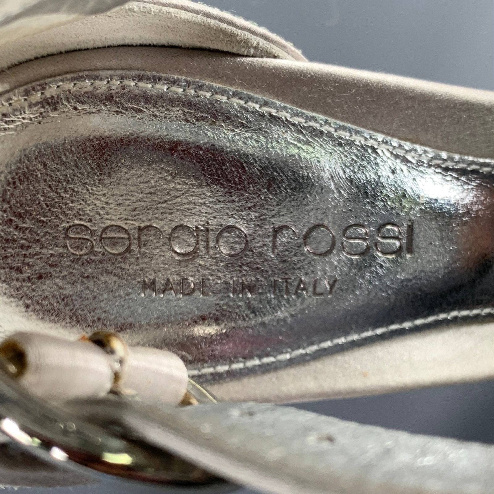 Sergio Rossi SERGIO ROSSI Size 5.5 Silver Grey Silk Ankle Strap Sandals Size US 5.5 / IT 35.5 - 7 Thumbnail