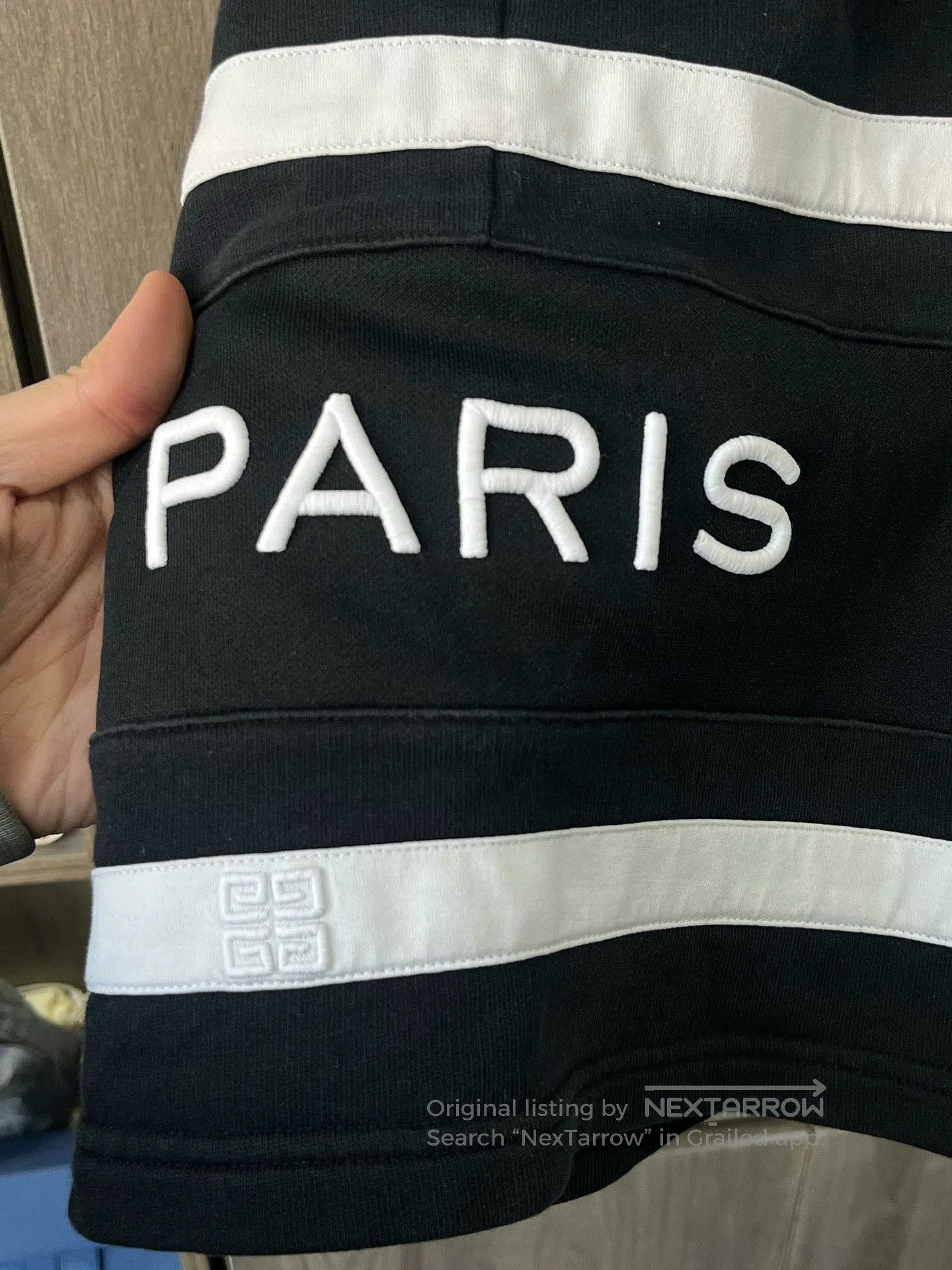 Givenchy Givenchy Embroidered Letter Shorts L. Size US 32 / EU 48 - 5 Thumbnail
