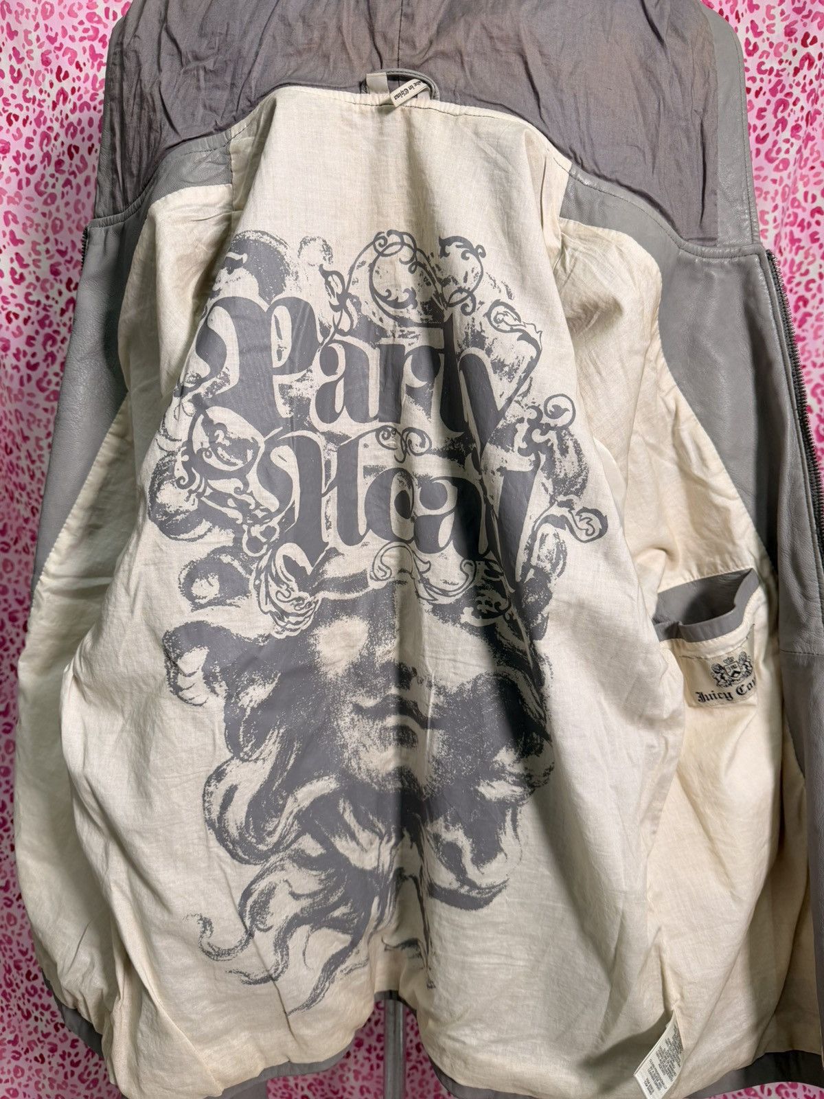 Juicy Couture Jeans Y2K Leather Hoodie with Handcuff Charm Size US M / EU 48-50 / 2 - 5 Thumbnail