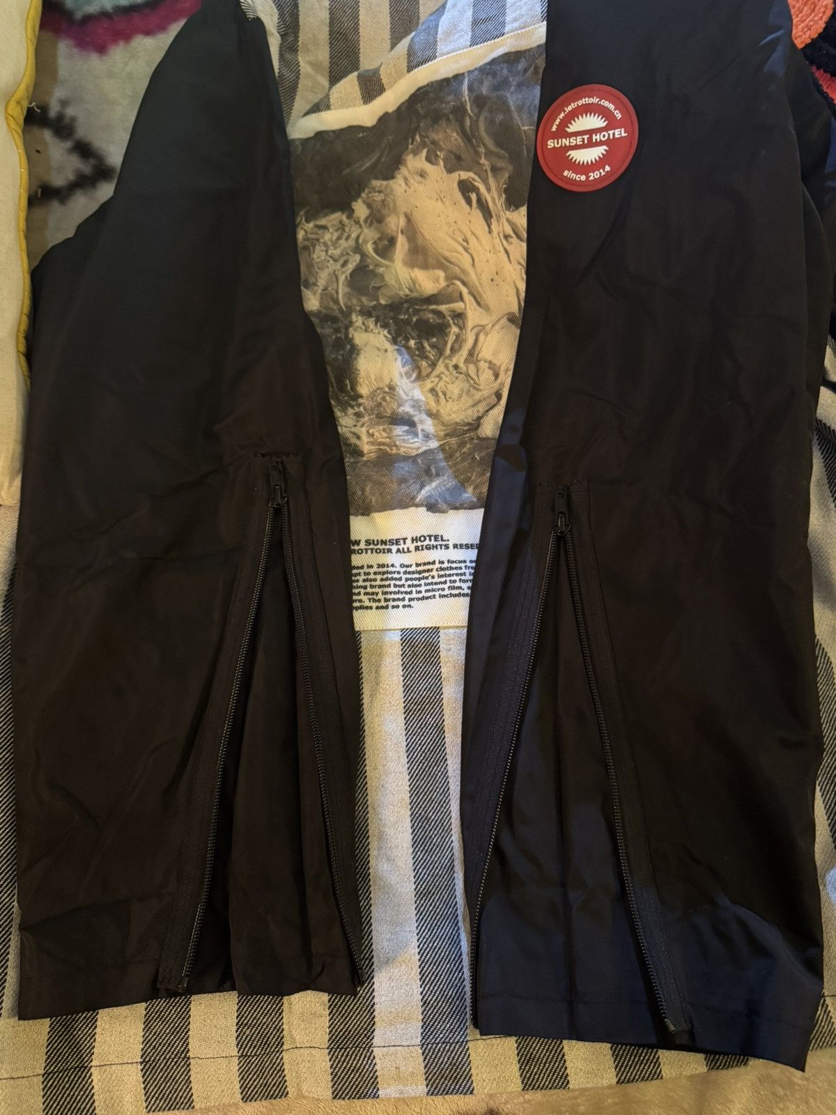 Vision Streetwear Le Trottoir Graphic Twill Back & Black Nylon Jacket Size US L / EU 52-54 / 3 - 14 Thumbnail