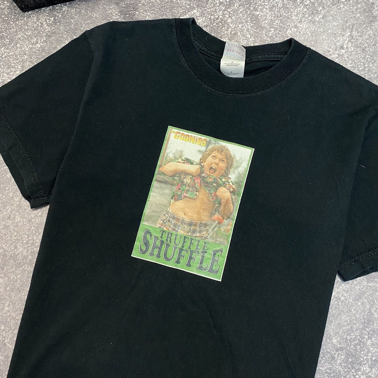 Other Vintage The Coonies Warner Bros 2005 big logo tee Size US S / EU 44-46 / 1 - 3 Thumbnail