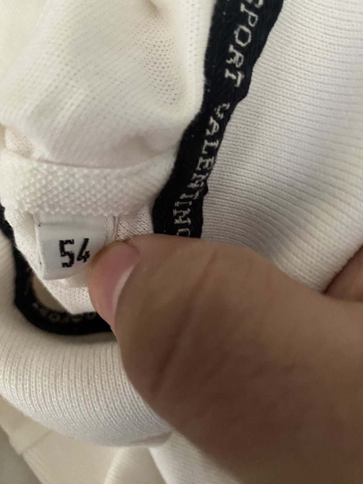 Valentino Vintage Valentino Sport T-shirt Luxury Hype Size US L / EU 52-54 / 3 - 8 Thumbnail