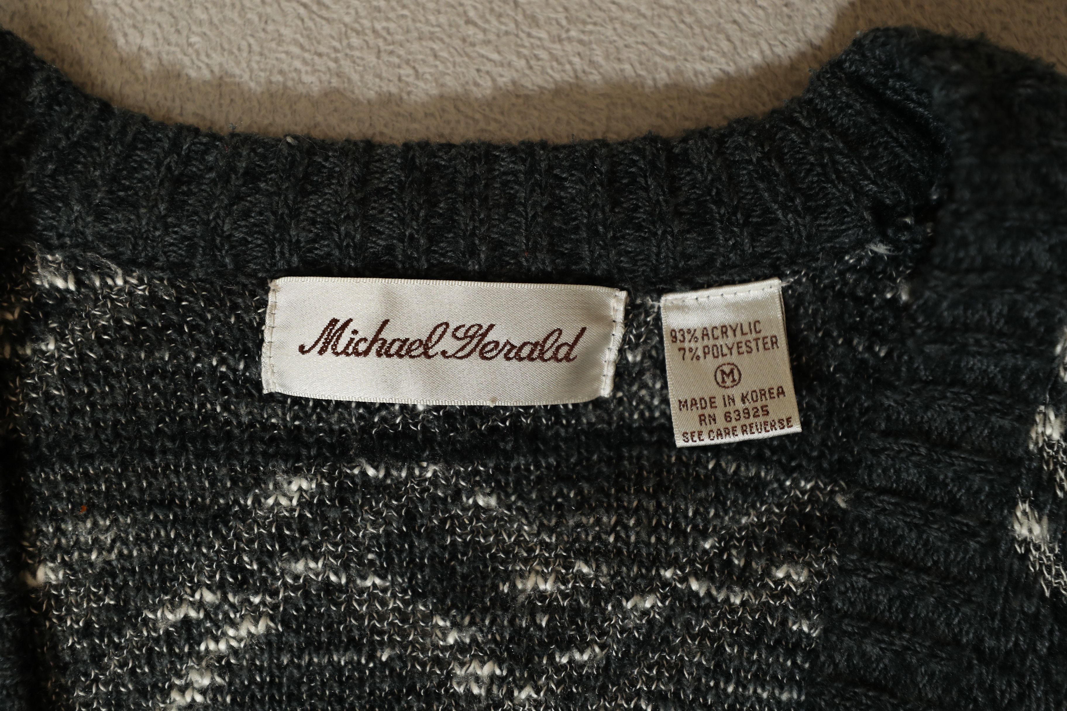 Vintage Michael Gerald Vintage Grey Acrylic Cardigan Sweater (M) Size US M / EU 48-50 / 2 - 8 Thumbnail