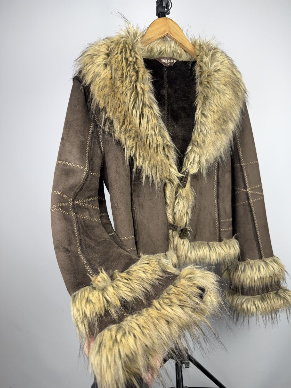 Japanese Brand 00s Y2K Missy Faux Fur Shearling Jacket IfSixWasNine Style Size XL / US 12-14 / IT 48-50 - 4 Thumbnail